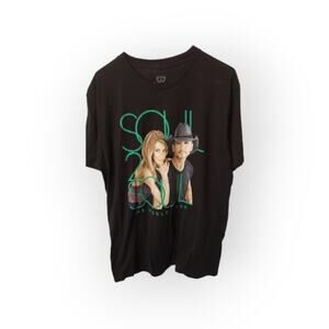 Tim McGraw and Faith Hill Concert tee Sz L Soul 2 Soul 2017 EUC